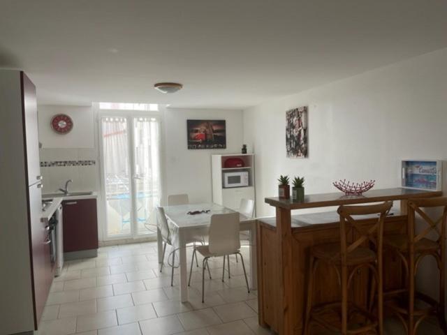 Villa Magali - Appartement Climatise T3 Duplex - Grau-Du-Roi - Hypercentre 20 M De La Plage Le Grau-du-Roi Εξωτερικό φωτογραφία